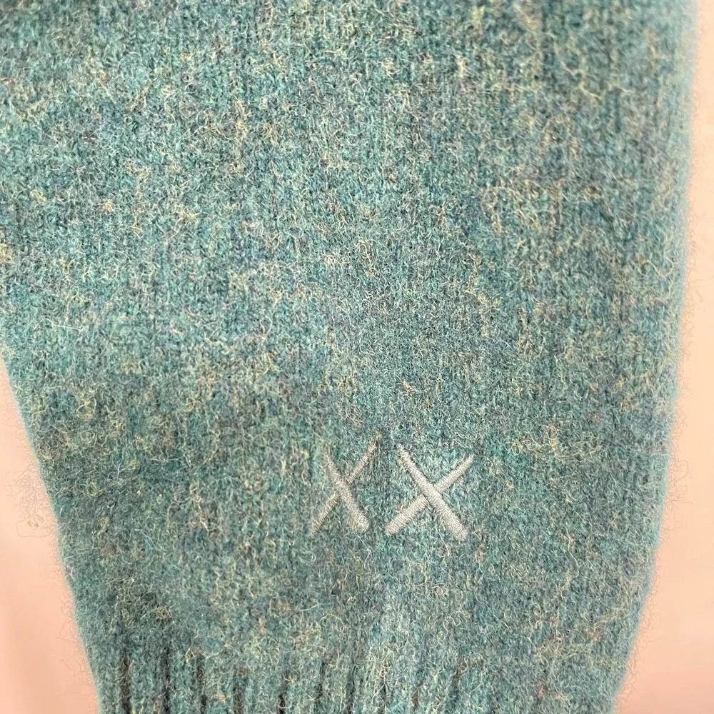 Uniqlo Kaws Women's Men Unisex Crewneck Sweater Small Medium Green 100% Wool LS